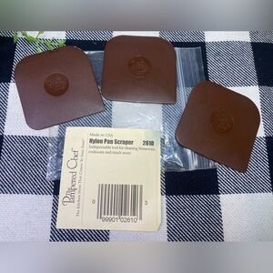 New Pampered Chef Brown Nylon Pan Scraper Set
